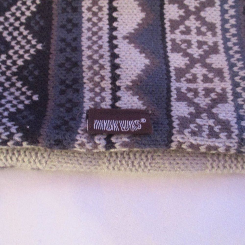 Mukluks Infinity Sweater Scarf Reversible Fair Isle Cream Snowflake Gray